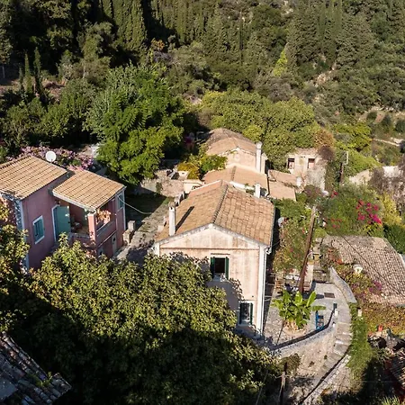 Rustic Escape By Konnect, Дом отдыха Агиос-Маркос