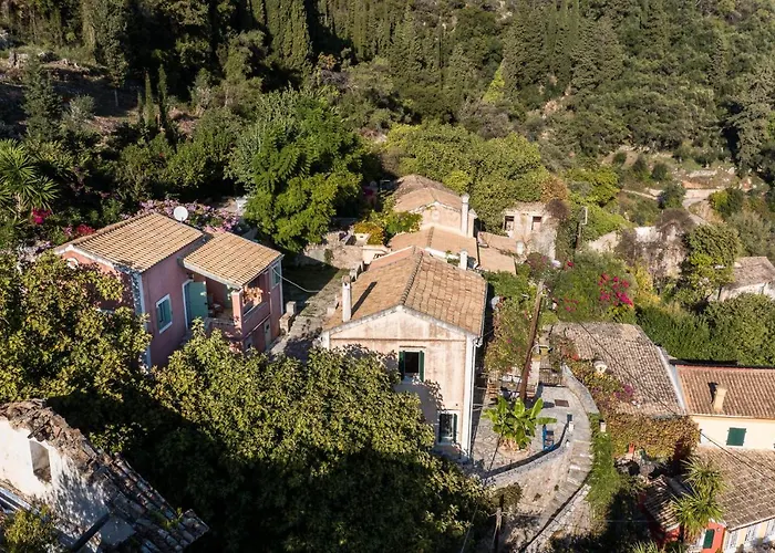 Rustic Escape By Konnect, Дом отдыха Агиос-Маркос