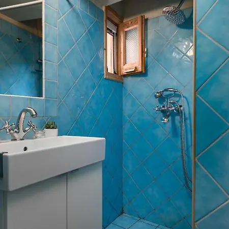 Σπίτι διακοπών Rustic Escape By Konnect, *